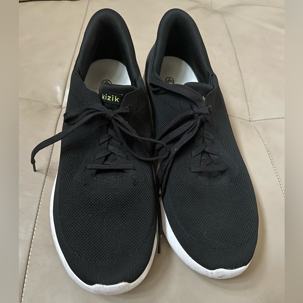 Men's Black Kizik Athens Lace Up Shoes, Size 15 Wide